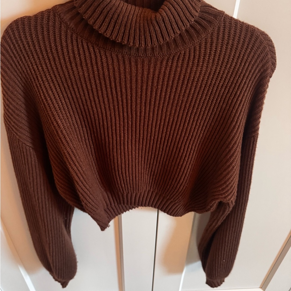 Cozy Brown Ribbed Turtleneck Sweater